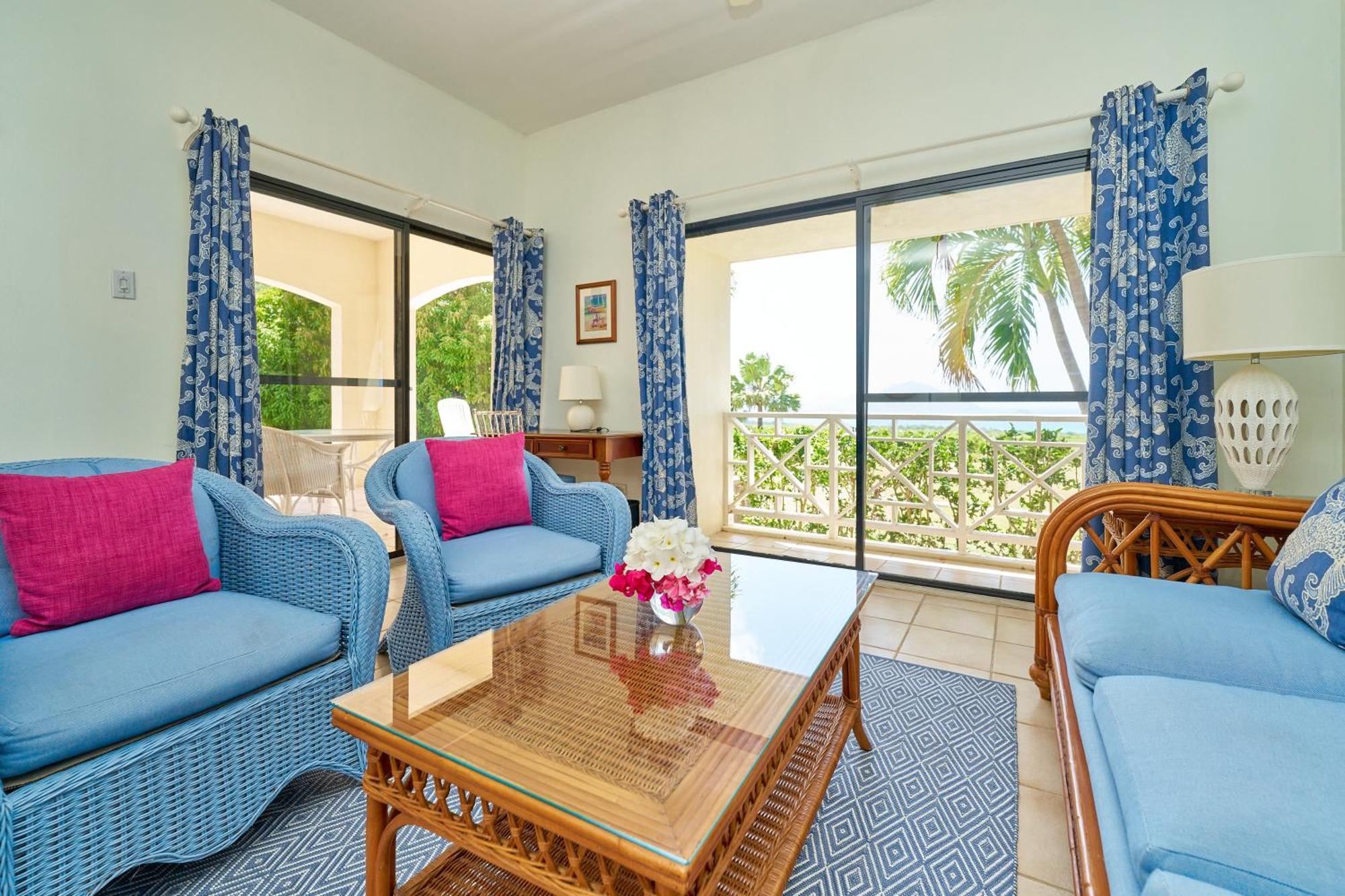 Mount Nevis Hotel 외부 사진